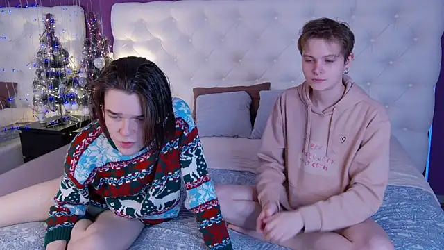 Snapshot of DemianEnglen chatting on December 16, 2025, 12:31 pm DemianEnglen online show from December 16, 2025, 12:31 pm