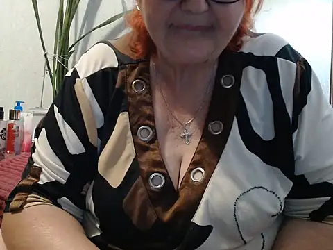 DeniseeRosea online show from July 14, 2026, 2:05 am