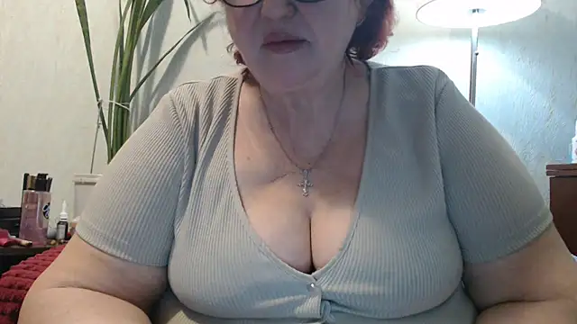 DeniseeRosea online show from April 22, 2026, 11:44 pm