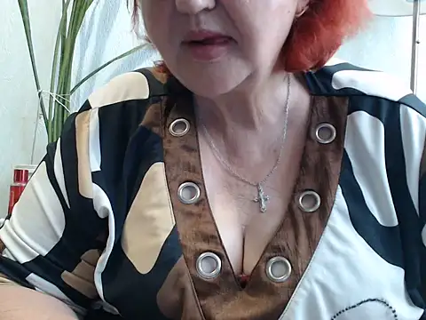 Snapshot of DeniseeRosea chatting on June 15, 2026, 7:41 am DeniseeRosea online show from June 15, 2026, 7:41 am