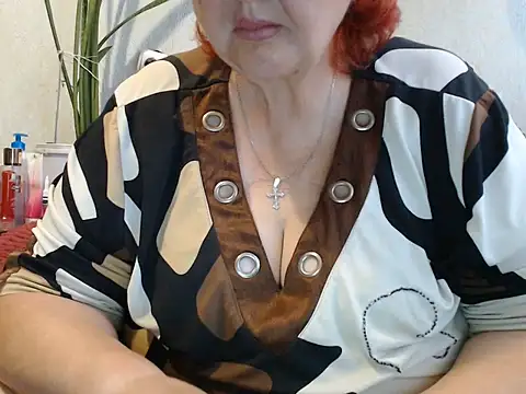 DeniseeRosea online show from July 16, 2026, 9:50 am
