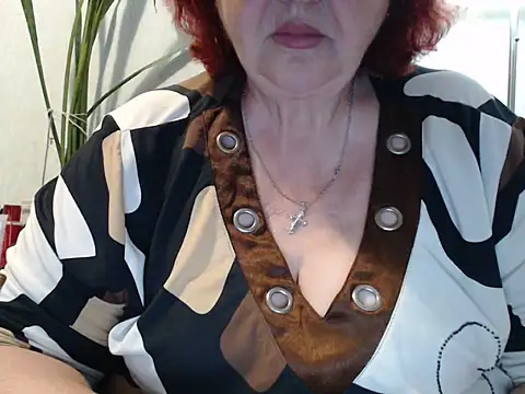 Snapshot of DeniseeRosea chatting on June 7, 2026, 10:48 pm DeniseeRosea online show from June 7, 2026, 10:48 pm