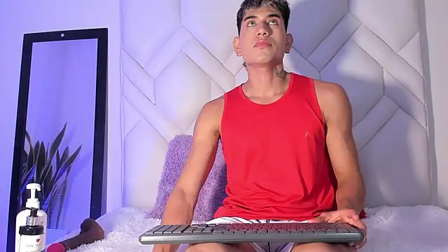 Jean Miller20 online show from February 16, 2026, 11:02 pm