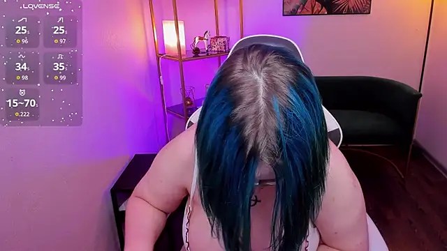 Snapshot of Manic_pixie_ chatting on July 11, 2026, 3:23 pm Manic pixie online show from July 11, 2026, 3:23 pm