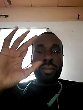 Snapshot of onewinnertee chatting on October 14, 2025, 9:10 am onewinnertee online show from October 14, 2025, 9:10 am