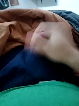 Mirito214 online show from February 2, 2026, 3:11 pm