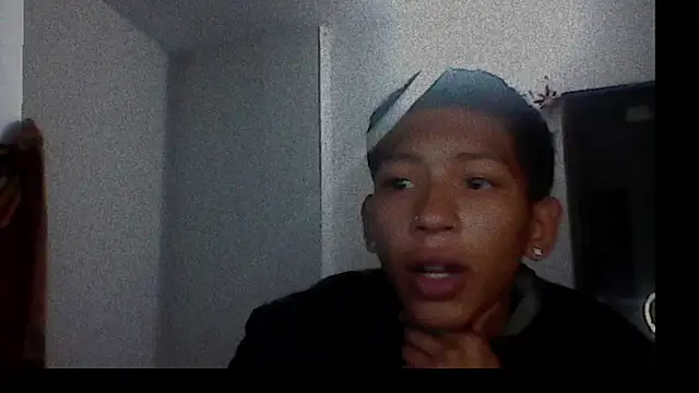 Snapshot of daniel_hot_420 chatting on January 26, 2025, 4:30 am daniel hot 420 online show from January 26, 2025, 4:30 am