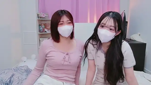 NA-KAREN-V8 online show from March 6, 2026, 12:11 pm