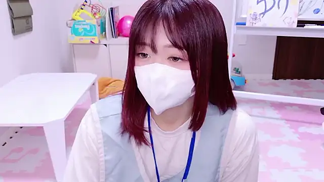 Snapshot of NA-KAREN-V8 chatting on November 28, 2025, 12:16 pm NA-KAREN-V8 online show from November 28, 2025, 12:16 pm