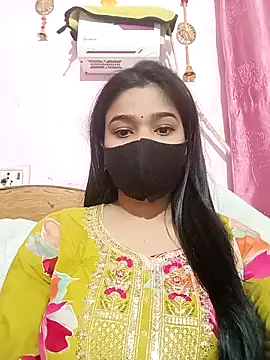 Snapshot of Simran-001 chatting on December 4, 2025, 12:37 pm Simran-001 online show from December 4, 2025, 12:37 pm