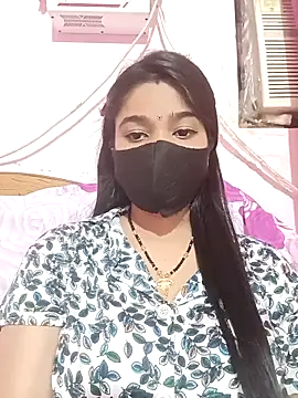 Snapshot of Simran-001 chatting on October 13, 2025, 2:29 pm Simran-001 online show from October 13, 2025, 2:29 pm