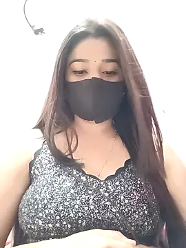 Simran-001 online show from April 28, 2026, 12:42 pm