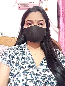 Snapshot of Simran-001 chatting on November 26, 2025, 9:31 am Simran-001 online show from November 26, 2025, 9:31 am