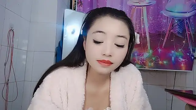 ManMan-520 online show from February 5, 2025, 5:52 am