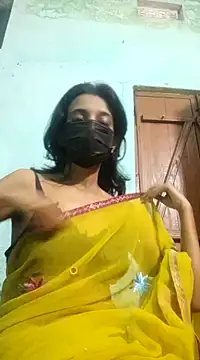 Snapshot of Bong-lady chatting on March 2, 2025, 9:43 am Bong-lady online show from March 2, 2025, 9:43 am