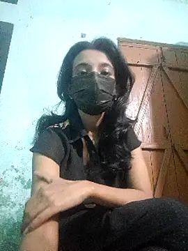 Snapshot of Bong-lady chatting on February 26, 2025, 7:45 am Bong-lady online show from February 26, 2025, 7:45 am