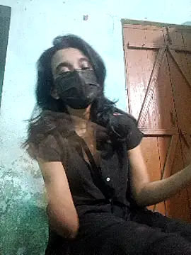 Snapshot of Bong-lady chatting on February 22, 2025, 9:12 am Bong-lady online show from February 22, 2025, 9:12 am