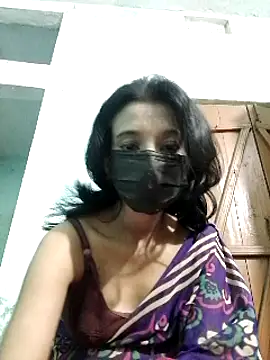 Snapshot of Bong-lady chatting on March 4, 2025, 8:46 am Bong-lady online show from March 4, 2025, 8:46 am