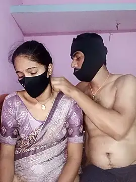 Snapshot of USHA_BHABHI chatting on June 27, 2026, 11:00 pm USHA BHABHI online show from June 27, 2026, 11:00 pm