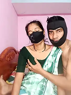 Snapshot of USHA_BHABHI chatting on July 14, 2026, 11:00 pm USHA BHABHI online show from July 14, 2026, 11:00 pm
