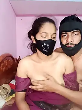 Snapshot of USHA_BHABHI chatting on July 11, 2026, 11:16 pm USHA BHABHI online show from July 11, 2026, 11:16 pm