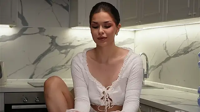 Snapshot of Sofa_01 chatting on November 2, 2025, 2:11 pm Sofa 01 online show from November 2, 2025, 2:11 pm