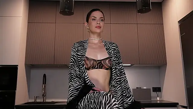 Snapshot of Sofa_01 chatting on February 25, 2026, 3:12 pm Sofa 01 online show from February 25, 2026, 3:12 pm