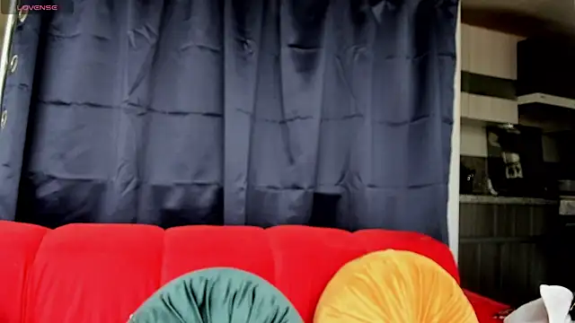 willow boobs online show from September 17, 2025, 7:16 pm