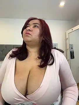 KarlaWild online show from July 26, 2026, 2:02 pm