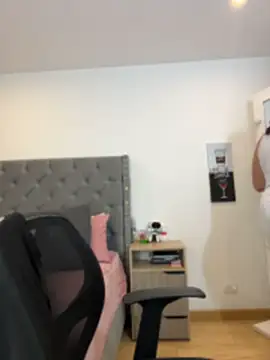 KarlaWild online show from July 10, 2026, 2:28 pm