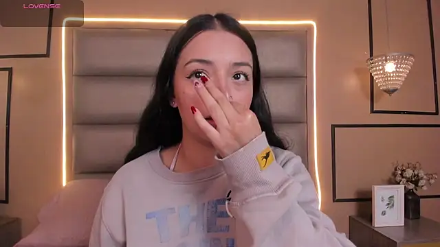 CAYLINCOLLINS online show from February 24, 2026, 2:56 am