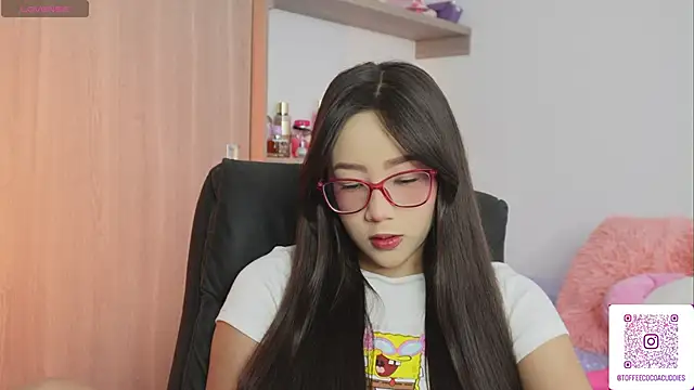 sophi lii online show from May 6, 2026, 9:52 pm