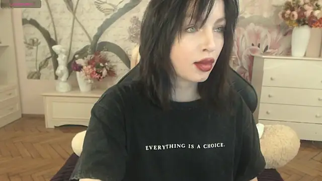 BritneyBarker online show from April 21, 2026, 3:02 am