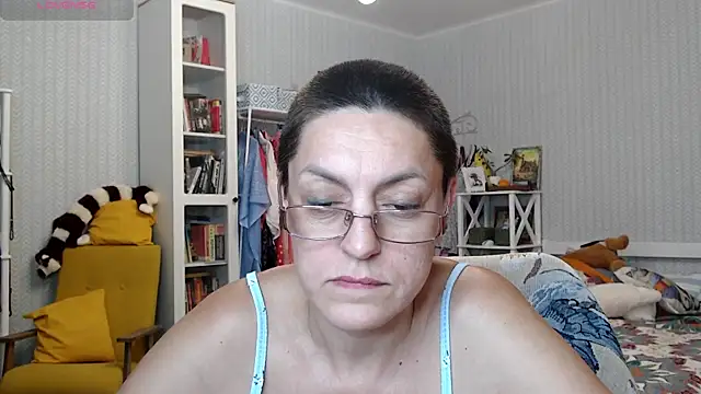Soffya Soy online show from June 12, 2026, 8:06 pm
