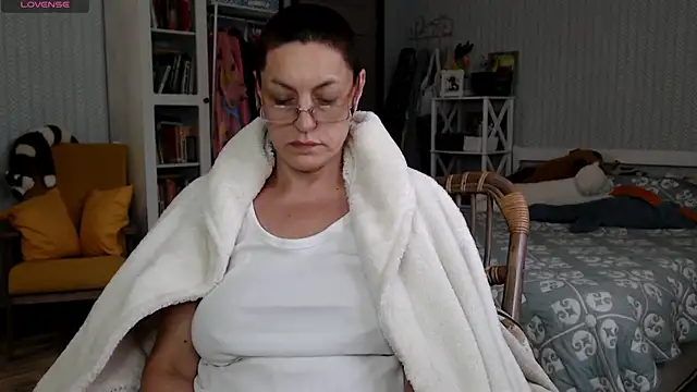Soffya Soy online show from May 27, 2026, 6:32 am