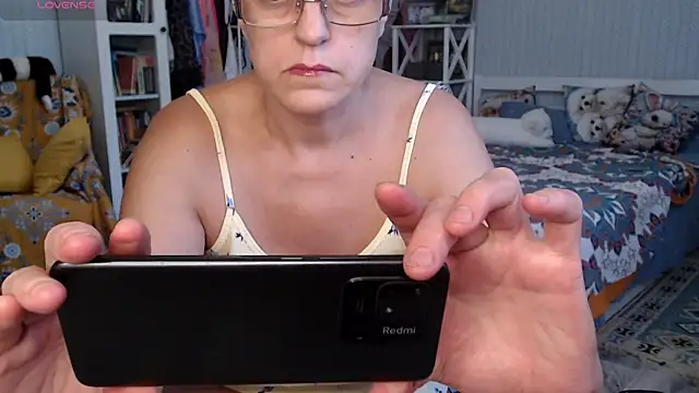 Soffya Soy online show from July 14, 2026, 12:00 pm