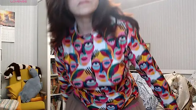Soffya Soy online show from May 17, 2026, 6:52 pm