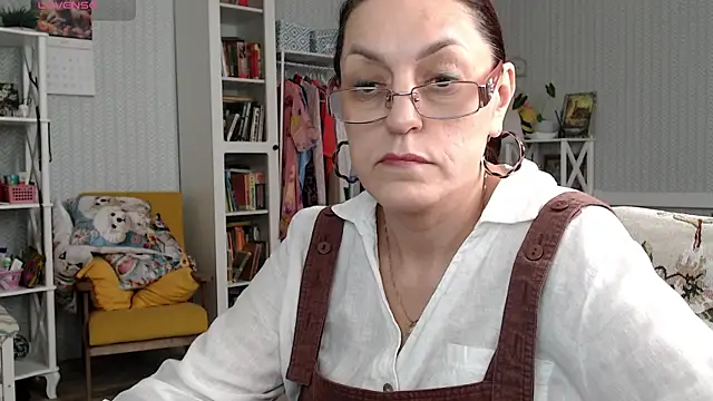Soffya Soy online show from May 15, 2026, 2:04 pm