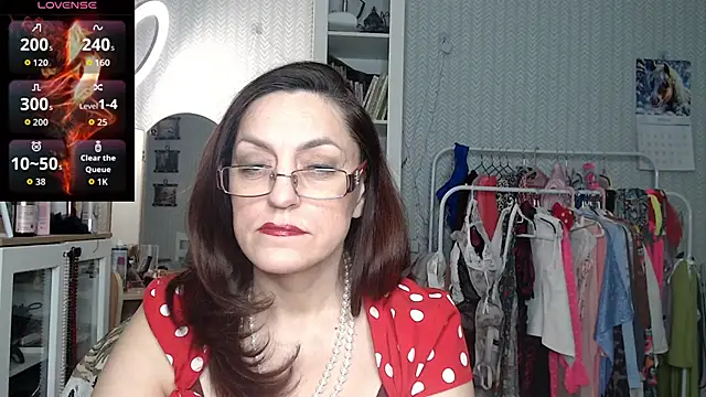 Snapshot of Soffya_Soy chatting on February 21, 2026, 6:32 pm Soffya Soy online show from February 21, 2026, 6:32 pm