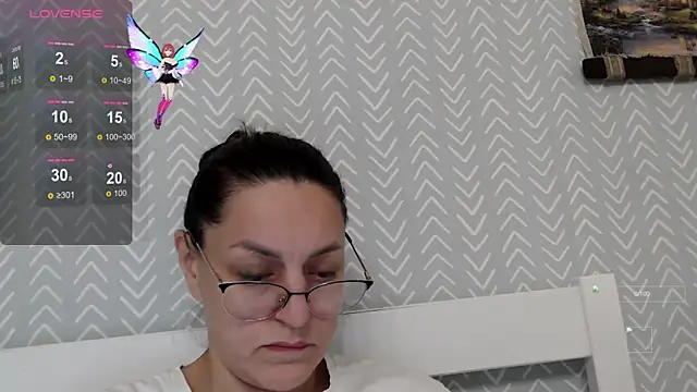 Soffya Soy online show from November 2, 2025, 3:17 pm