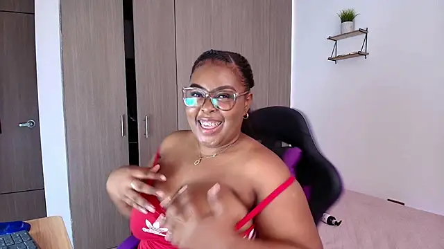 Maissa Williams online show from February 2, 2025, 8:08 pm