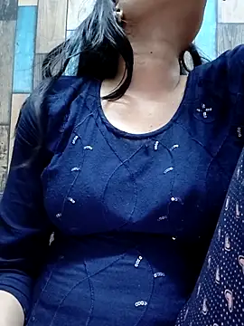 cute IndianBabe online show from April 22, 2026, 3:24 am
