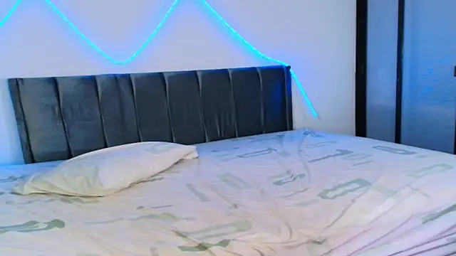 Snapshot of gisell363472 chatting on November 20, 2025, 12:55 am gisell363472 online show from November 20, 2025, 12:55 am