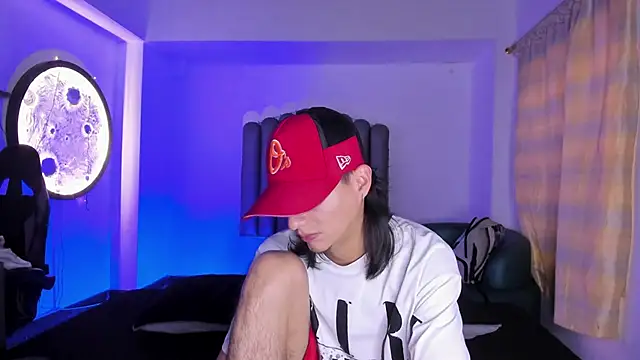 Snapshot of Martshall09 chatting on November 27, 2025, 8:31 pm Martshall09 online show from November 27, 2025, 8:31 pm