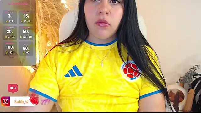 Snapshot of Sofi_BBW chatting on June 23, 2026, 12:58 pm Sofi BBW online show from June 23, 2026, 12:58 pm