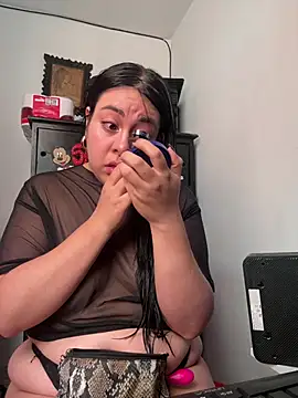 Snapshot of Sofi_BBW chatting on June 21, 2026, 12:22 pm Sofi BBW online show from June 21, 2026, 12:22 pm