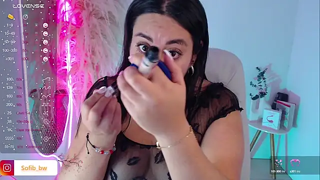 Sofi BBW online show from October 9, 2025, 11:33 am