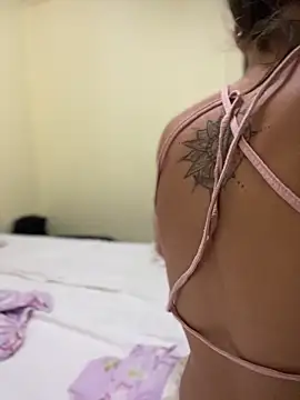 Snapshot of White_Lu chatting on November 20, 2025, 2:34 am White Lu online show from November 20, 2025, 2:34 am