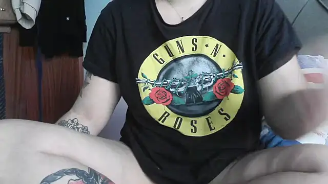 Snapshot of bunnyfox420 chatting on April 11, 2026, 10:52 am bunnyfox420 online show from April 11, 2026, 10:52 am