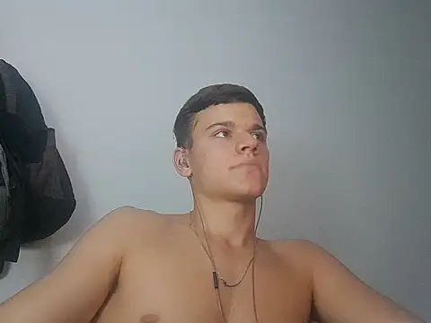 vitorsafado19 online show from February 23, 2025, 4:50 am